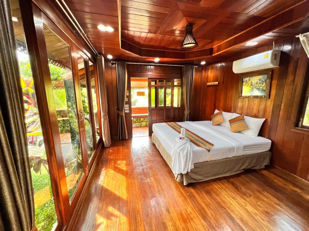 บ้านสวนในฝัน-ตลาดน้ำท่าคา Samut Songkhram Exterior photo