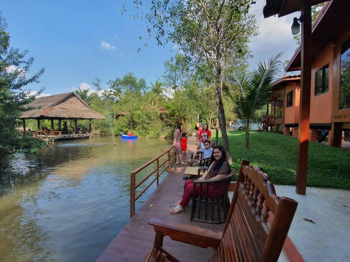 บ้านสวนในฝัน-ตลาดน้ำท่าคา Samut Songkhram Exterior photo